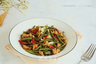 Stir-fried Carob (less Oil Version) recipe