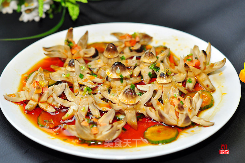Straw Mushrooms with Scallion Oil recipe