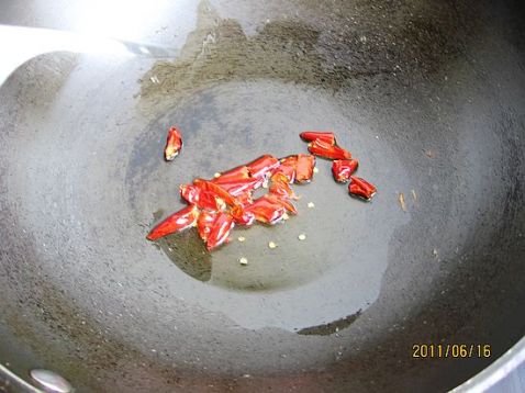 Spicy Stir-fried Watermelon Peel recipe