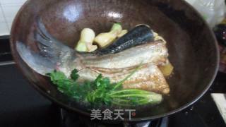 Braised Fish Paddling recipe