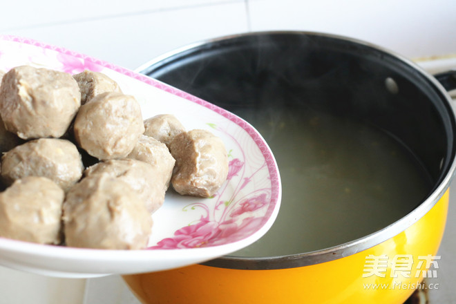 Beef Balls and Vermicelli Soup recipe