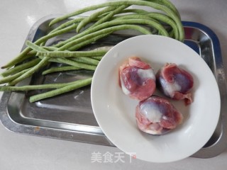 Duck Jane with Beans recipe