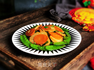 Fried Shrimp Rolls with Snow Peas recipe