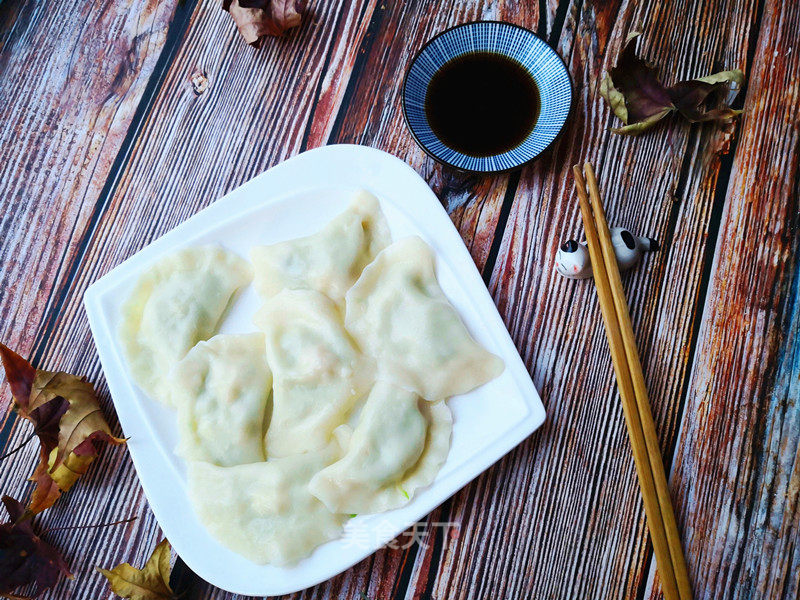 Horned Melon and Shrimp Dumplings recipe