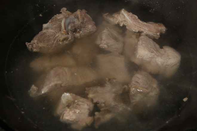 Sauce-flavored Pork Bones recipe