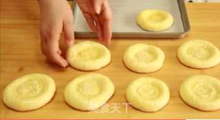 The Flour is Still Making Steamed Buns and Buns? Wuzhen Powder Milk-flavored Scones, Delicate and Mellow Taste, Easy to Learn, and More Delicious Than Sesame Seeds! recipe