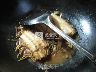 Grilled Eel with Bamboo Shoots and Dried Vegetables recipe