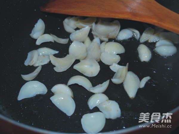 Cold Lily Black Fungus recipe