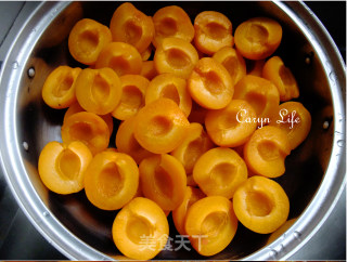 Homemade "red Apricot Jam", A Sweet and Sour Appetizer recipe