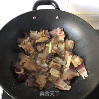 Stir-fried Bacon with Garlic recipe