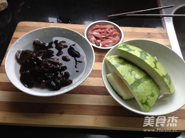 Stir-fried Pork with Melon Skin recipe