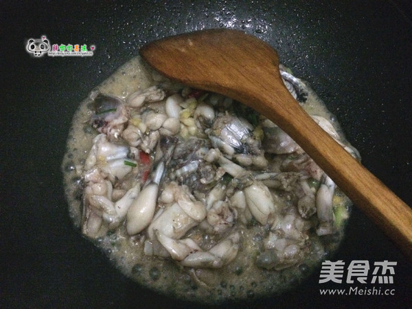 Fried Frog with Chili recipe