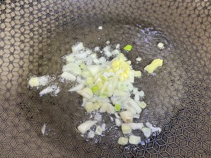 Cilantro Tofu Soup【totole Fresh Chicken Sauce with Sesame Oil】 recipe