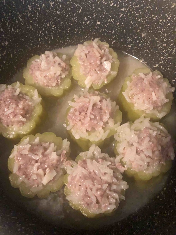 Stuffed Bitter Gourd with Sticky Rice and Pork recipe