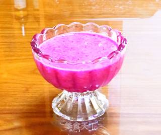 Dragon Fruit Milkshake recipe
