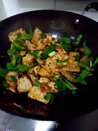 Stir-fried Tofu with Green Pepper recipe