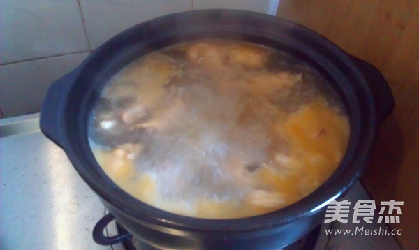 Cloud Ear Yam Stewed Chicken Soup recipe