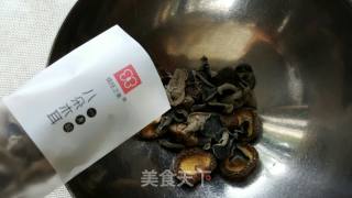 #信之美木耳试吃#black Fungus Meatball Soup recipe