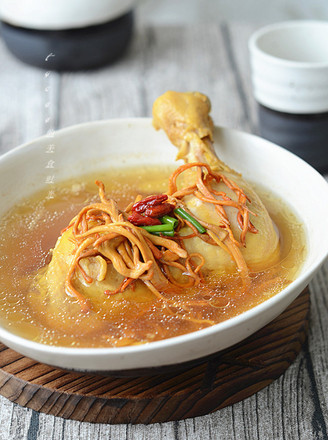 Stewed Chicken Soup with Cordyceps Flower recipe