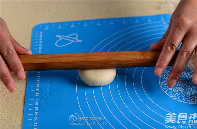 Traditional Soviet-style Moon Cakes recipe