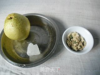 Chrysanthemum and Snow Pear Soup recipe