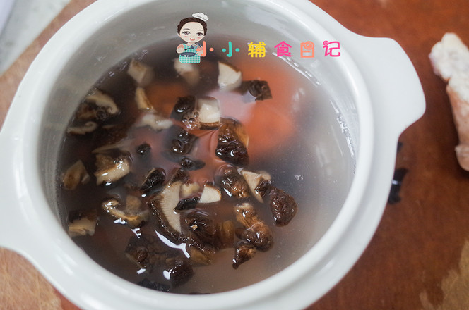 Mushroom and Chicken Thigh Porridge Over 10 Months recipe