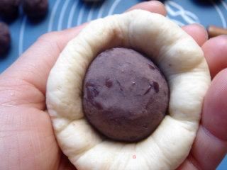 [red Bean Flower-shaped Bread] recipe