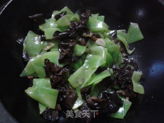Fried Fungus with Lettuce recipe