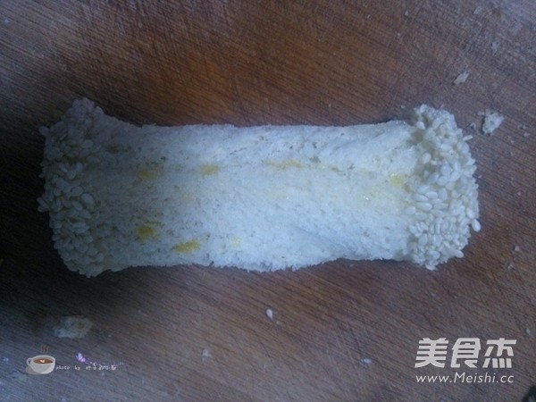 Sesame Taro Roll recipe