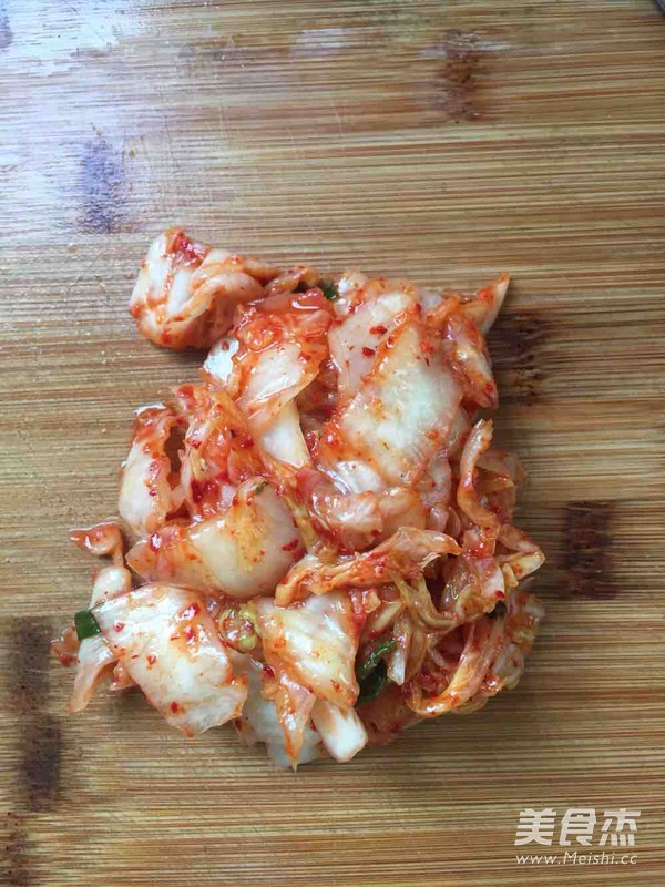 Kimchi Fresh Meat Sausage Wonton recipe