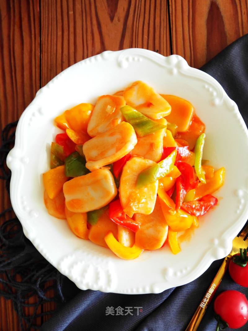 Stir-fried Rice Cake with Tomato Sauce