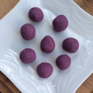 Brown Sugar Sesame Purple Sweet Potato Waxy recipe