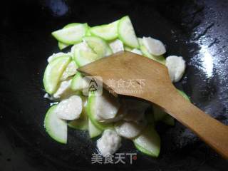 Stir-fried Zucchini with Cuttlefish Balls in Beef Sauce recipe