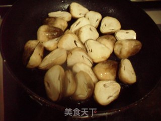 Straw Mushrooms in Oyster Sauce recipe