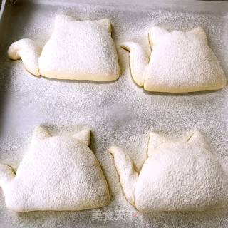 # Fourth Session of The Baking Contest and is A Love to Eat Festival# Cat Bean Paste Bread recipe