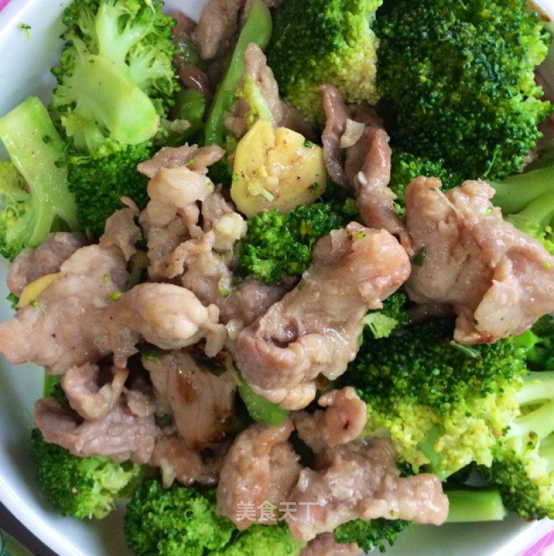 Stir-fried Pork with Broccoli recipe