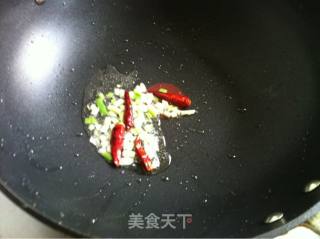 Stir-fried Gluten with Green Pepper and Shredded Pork recipe