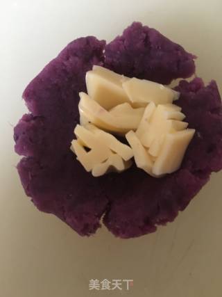 Popped Purple Sweet Potato Buns recipe