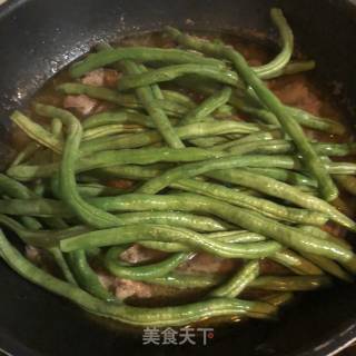 Pork Ribs Stewed Beans and Potatoes recipe