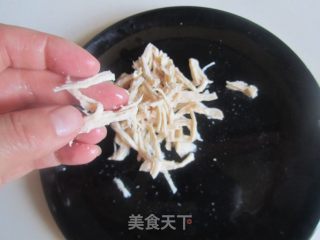 Lettuce and Fungus Mixed with Shredded Chicken recipe