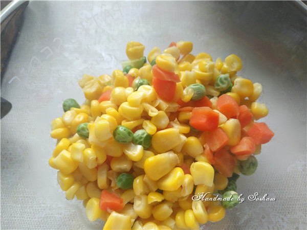 Shrimp Corn Baguette Salad recipe