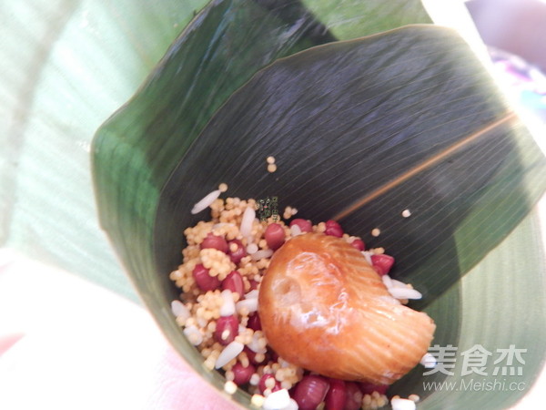 Red Bean Millet Candied Date Zongzi recipe