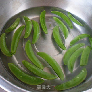 Stir-fried Sweet Beans with Sausage recipe