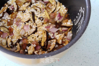 【boiled Rice with Sausage and Mushroom】: An Attractive Lazy Rice with Fragrance recipe