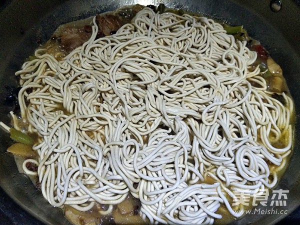 [fruit Tree] Kuaishou Noodle | Braised Noodle with Pork Ribs and Bean recipe