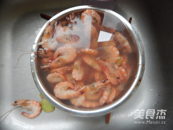 White Spoon Shrimp recipe