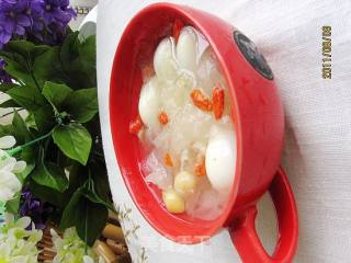 Tremella Quail Egg Syrup recipe