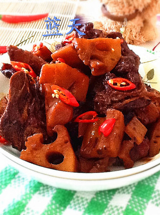 Braised Bone Stew with Lotus Root recipe