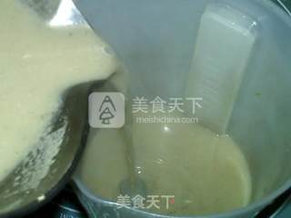 Nourishing Kidney and Removing Dampness Black Soy Milk recipe