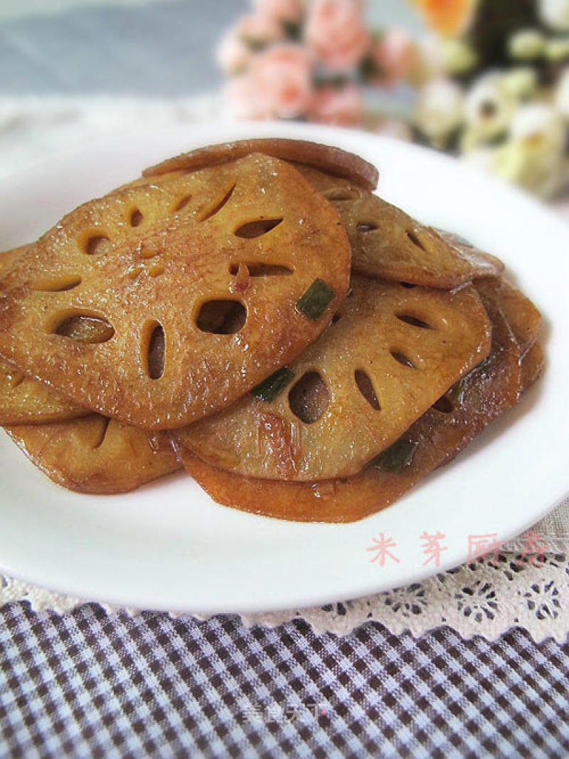 Fried Lotus Root Slices with Shallots recipe